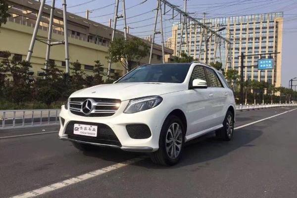 2015年12月 奔驰 gle gle320 coupe 4matic 3.0t