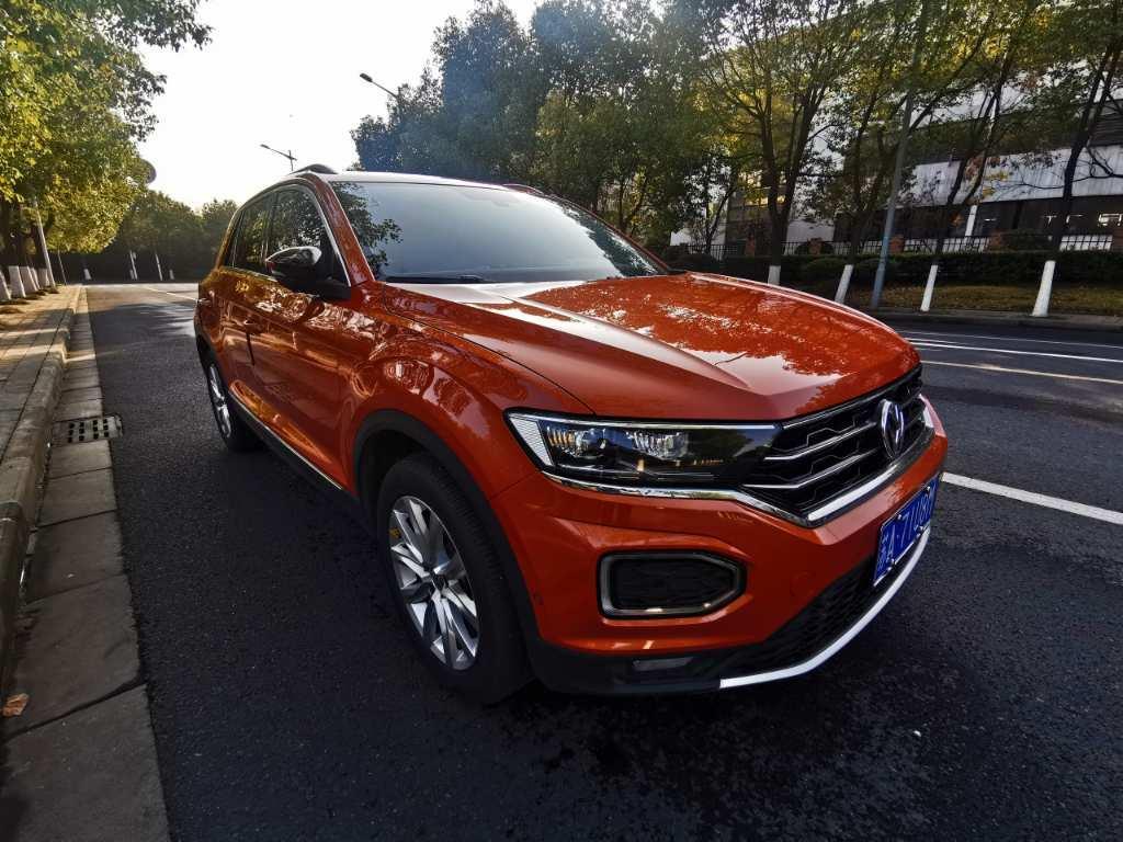 【南京】2019年3月 大众t-roc探歌 2018款 230tsi dsg两驱进取型 自动