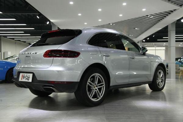 保时捷 macan 2.0t