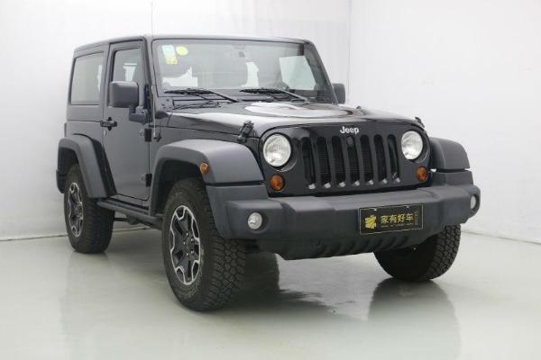 【上海】2015年11月 jeep 牧马人 3.6 两门 rubicon 黑色 自动档