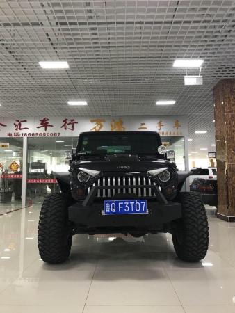 【临沂】2011年10月 jeep 牧马人 3.8l 自动档 两门