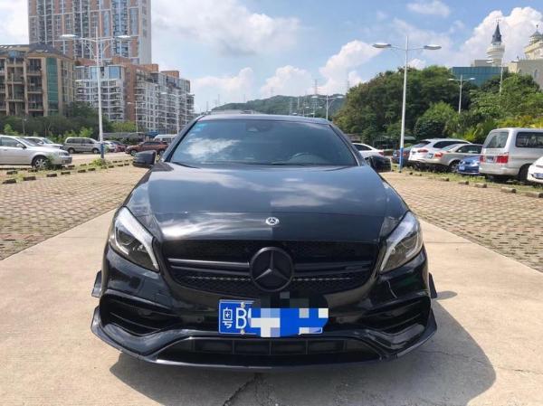 【深圳】2017年8月 奔驰a级 a45 amg 2.0t 4matic 黑色 自动档