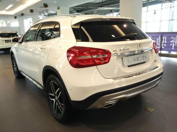 【大连】2016年8月奔驰 gla级 gla200 1.6t