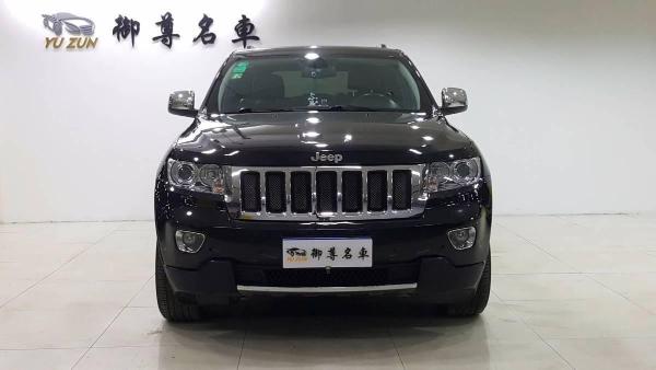 【上海】2012年9月 jeep 大切诺基 3.6l 旗舰导航版 手自一体