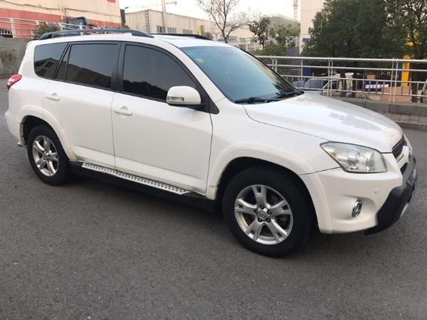 丰田rav4 2011款 2.0l 经典版图片