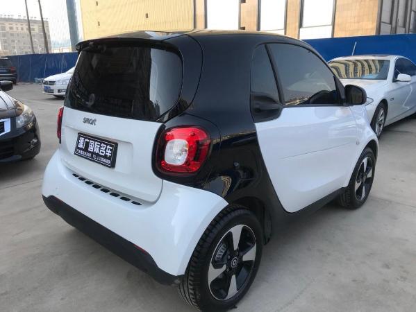 【阜阳】2018年8月 smart fortwo 2015款 1.0l 硬顶 激情版 自动档