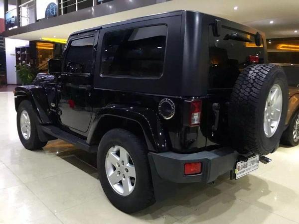 【南宁二手车】2010年1月_二手jeep 牧马人 3.8 两门