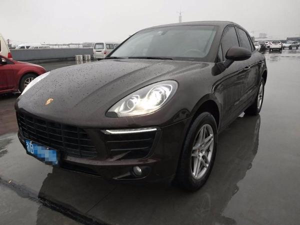 【宁波】2015年9月 保时捷 macan 2.0t 香槟色 手自一体