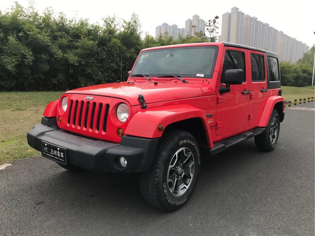 2014年6月jeep 牧马人 2013款 3.6l sahara 四门版