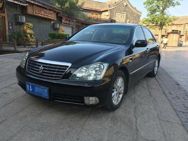 【聊城】2006年1月丰田 皇冠 3.0 royal 真皮版