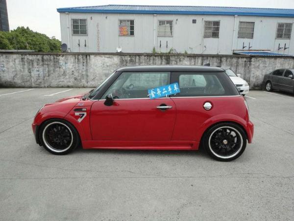 【上海】2005年12月 mini mini cooper 1.6 红色 自动档