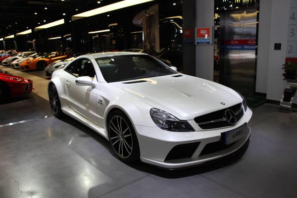 奔驰sl级 amg sl65 amg 6.0 v12 black series