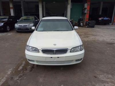 2003年5月 日产 蓝鸟  2.0l 手动豪华型
