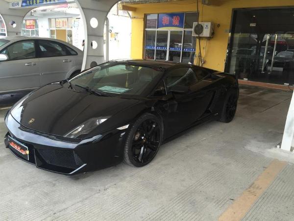 兰博基尼 盖拉多 lp550-2标准版图片