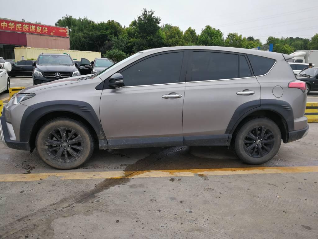 丰田rav4荣放 2019款 2.0l cvt两驱风尚x限量版 国vi图片