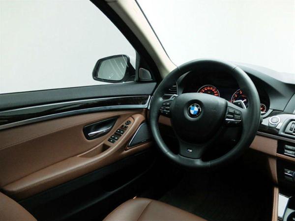 【上海】2014年1月 宝马 宝马5系 宝马5系 2013款 530li 领先型 白色图片