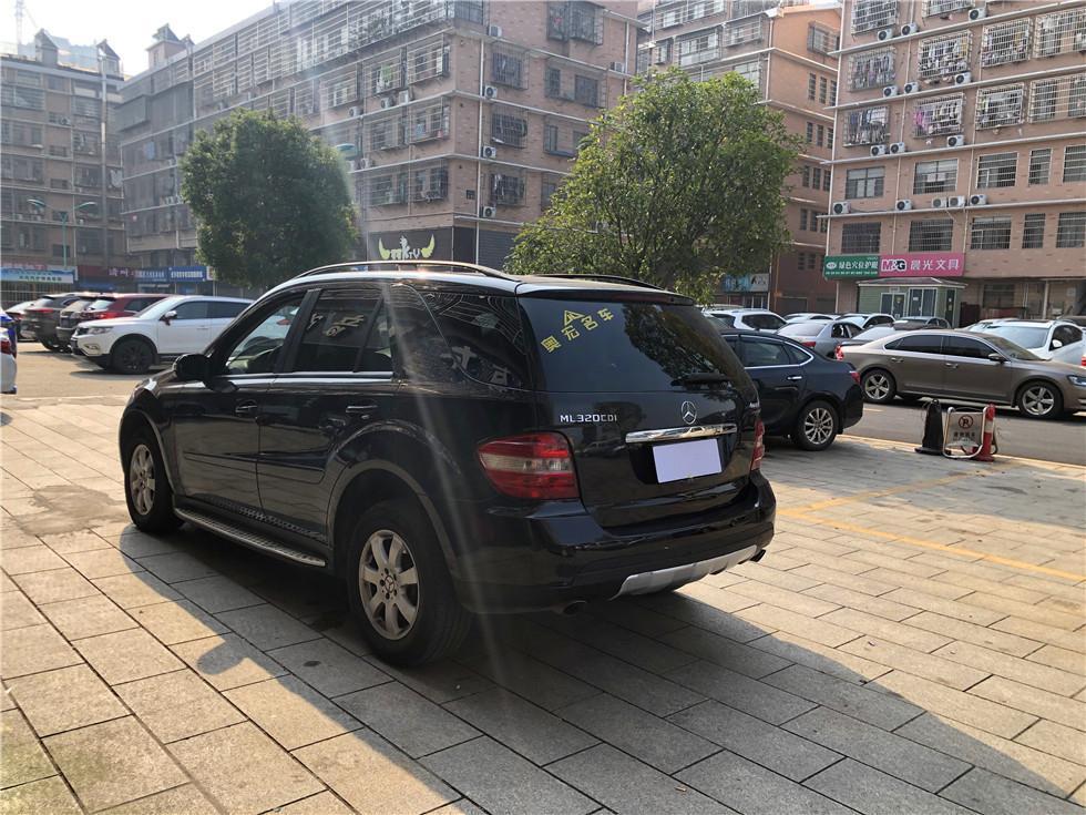 【长沙】2010年1月 奔驰 奔驰m级 2010款 ml 300 4matic 自动档