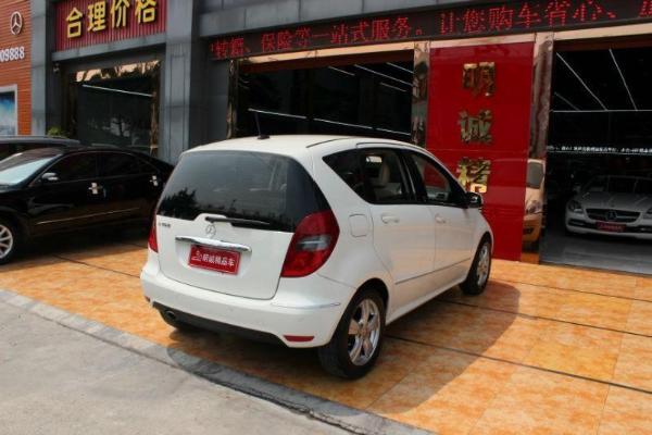 【苏州】2011年6月 奔驰a级 a160 cdi 2.0t 白色 自动档