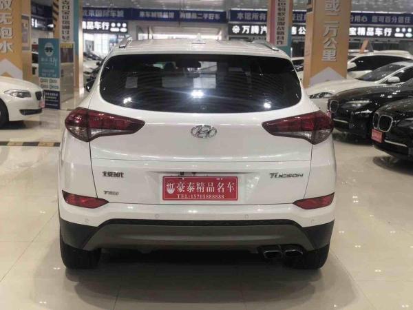 2016年10月现代 途胜 1.6t gls dct两驱智能型