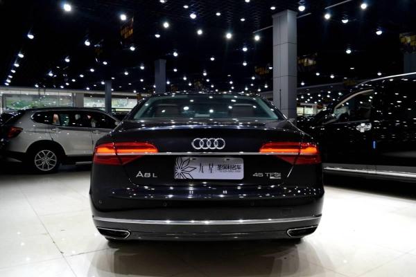 【西安】2016年9月 奥迪 奥迪a8 a8l 45tfsi quattro 时尚型 手自一体