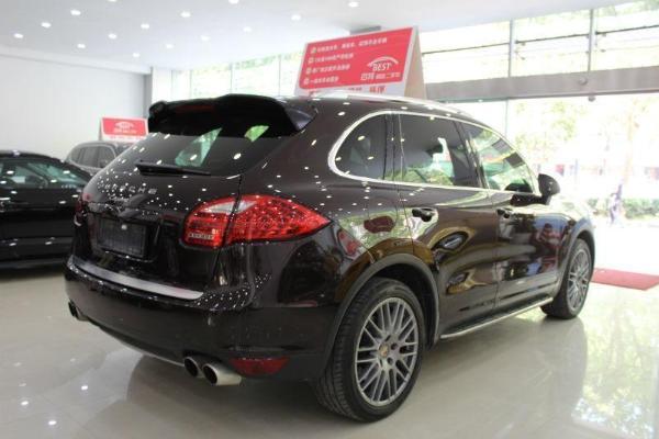 【南京】2014年4月 保时捷 卡宴 platinum edition 3.0t 自动档