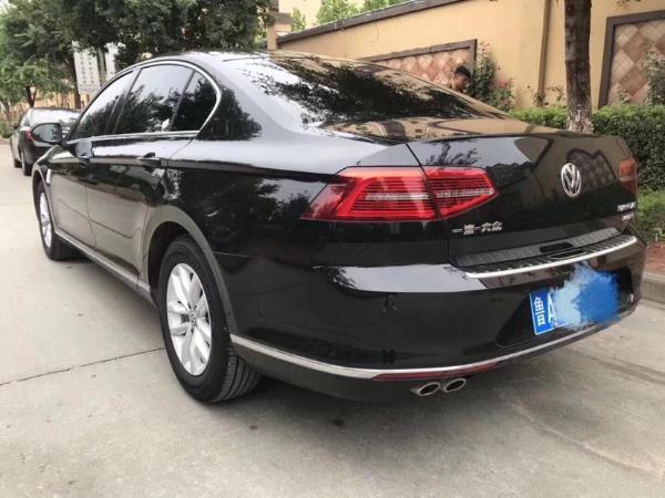 【济南】2017年10月 大众 迈腾 280tsi dsg舒适型 自动档
