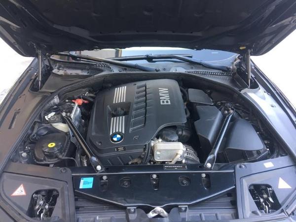 【徐州】2011年2月 宝马 宝马5系 523li 2.5l 豪华型 手自一体