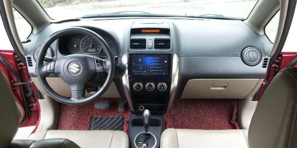 【泉州】2008年5月 铃木 天语sx4 1.6l 自动档 豪华天窗版 自动档