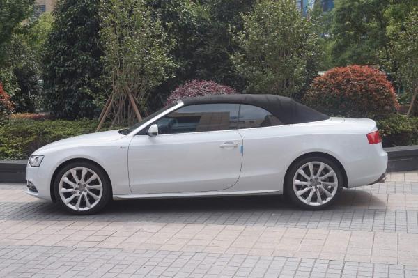 奥迪 奥迪a5 a5 cabriolet 2.0tfsi 40tfsi