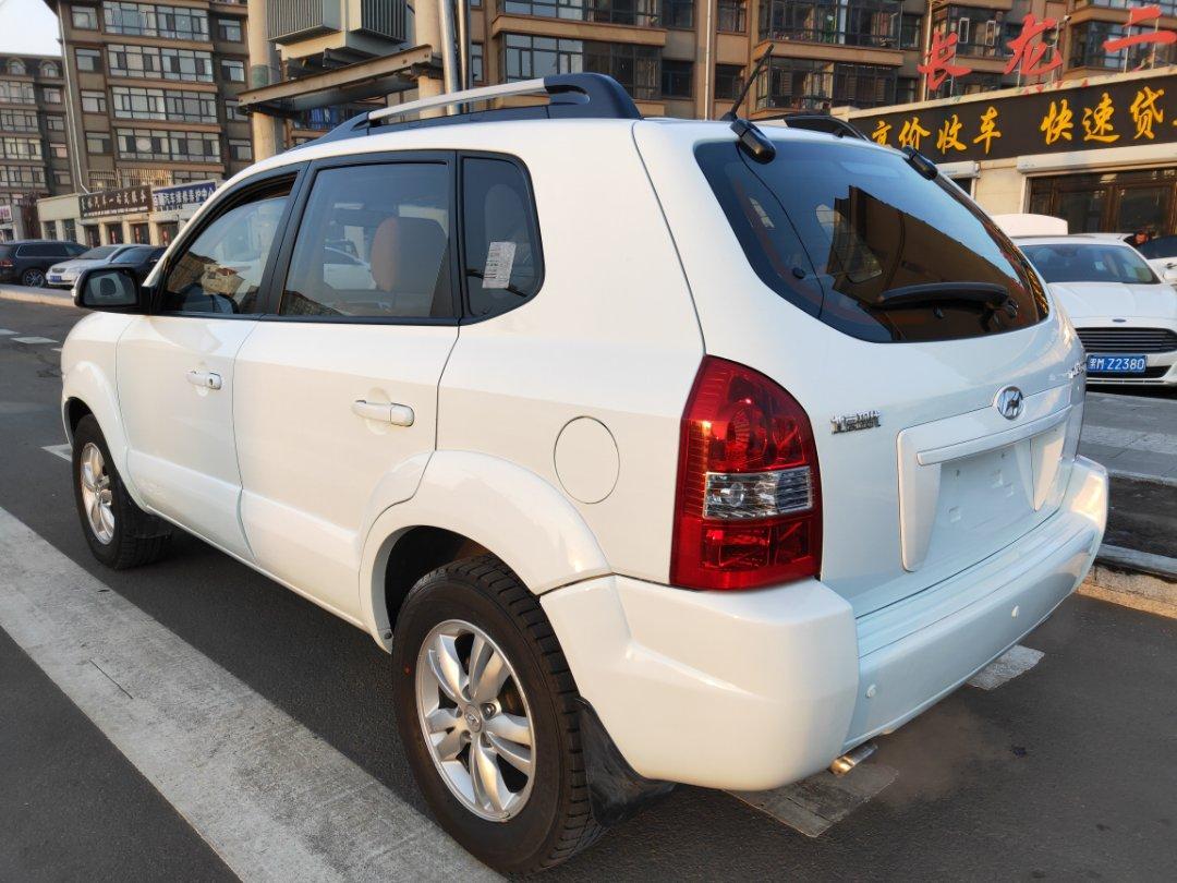 【哈尔滨】2010年08月 现代 途胜 2009款 2.0l 两驱舒适型 自动档