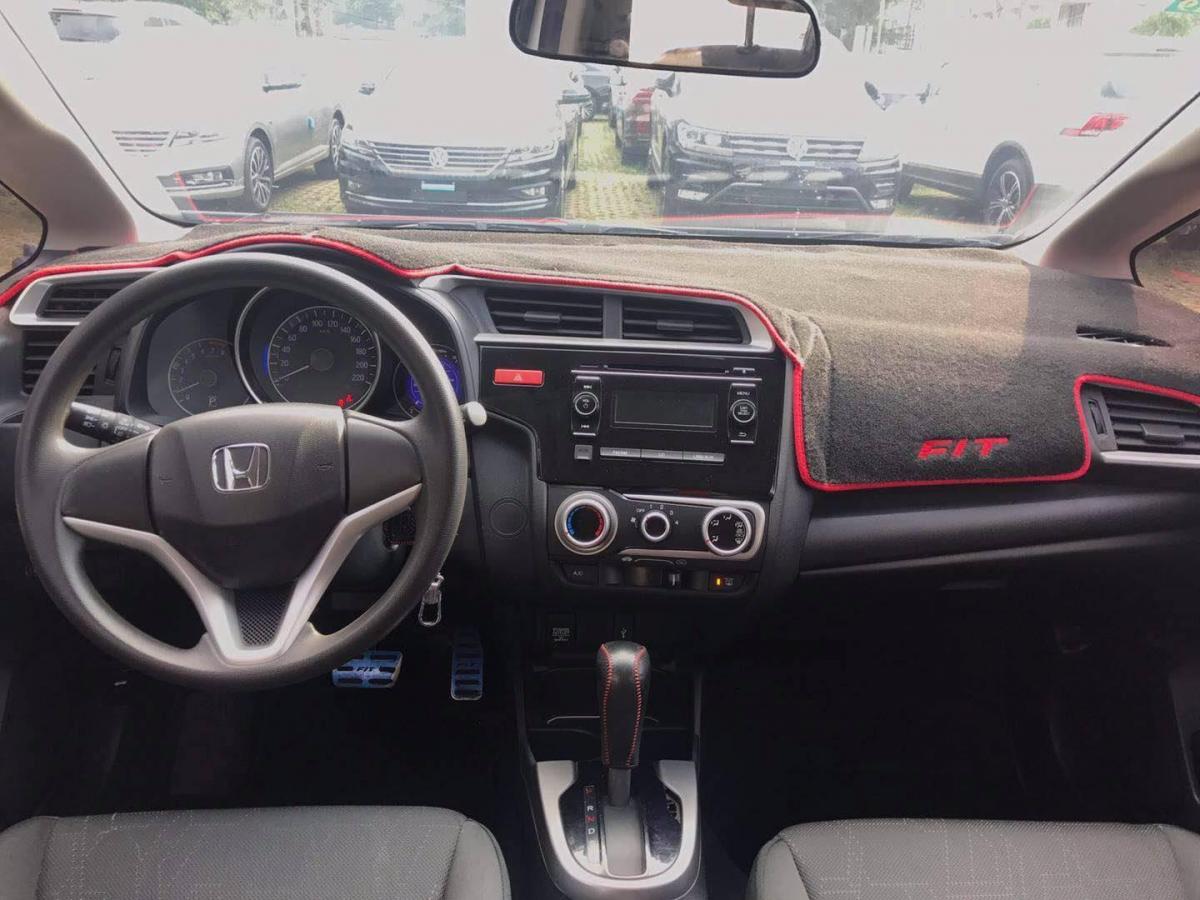 2015年07月本田 飞度 2014款 1.5l cvt se时尚型