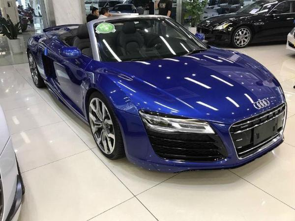 2014年1月 奥迪 奥迪r8 r8 spyder 5.2 v10