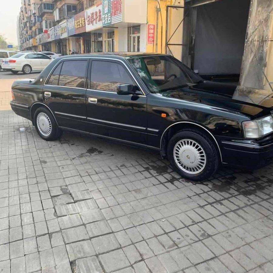 【秦皇岛】2000年9月 丰田 皇冠 1996款 3.0l 自动档