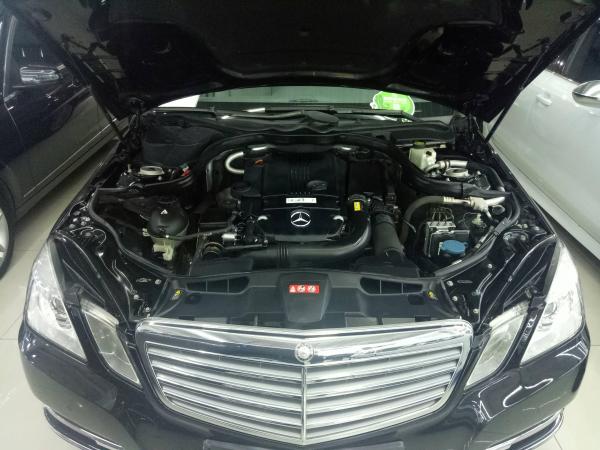 奔驰e级 e200l cgi 1.8t 优雅型图片