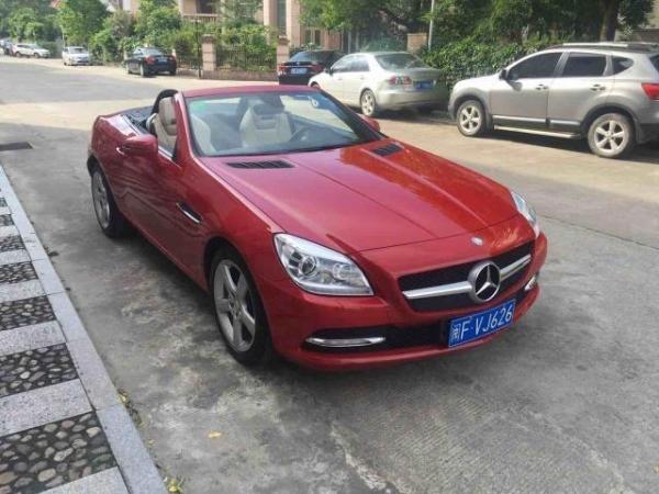 2012年3月奔驰 奔驰slk级 2011款 slk200 1.8t 时尚型