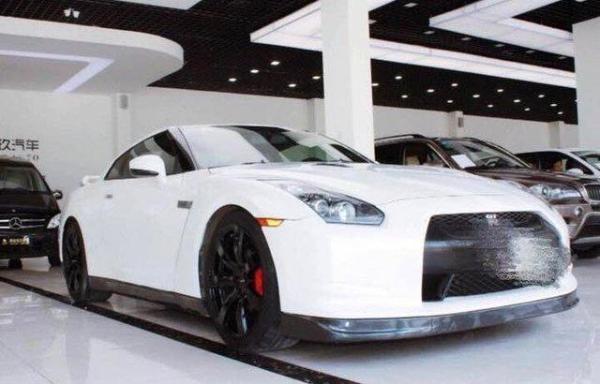 日产gt-r 图片
