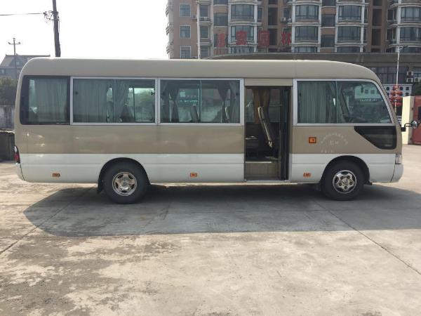 7 高级车23座汽油 黄色 手动挡