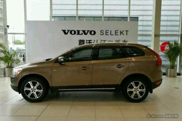 沃尔沃 xc60 2.0t t5 智雅版