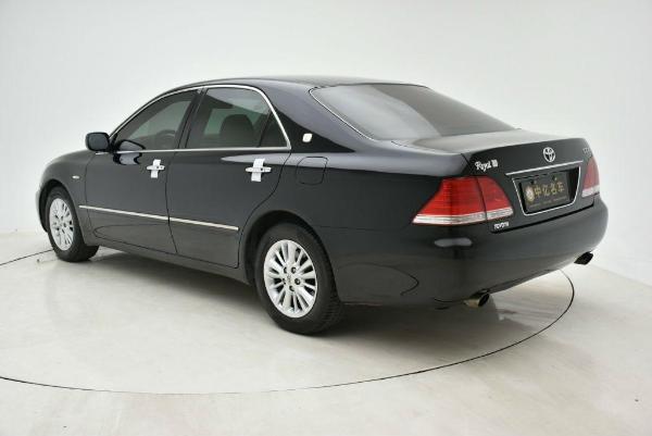 丰田 皇冠 皇冠 2005款 3.0l royal saloon