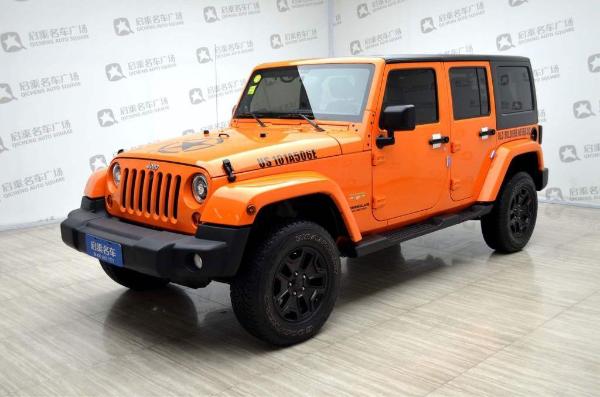 【郑州】2013年5月 jeep 牧马人 3.6 四门 sahara 橙色 手自一体