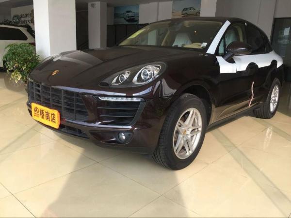 【泉州】2016年8月 保时捷 macan 2.0t 自动档