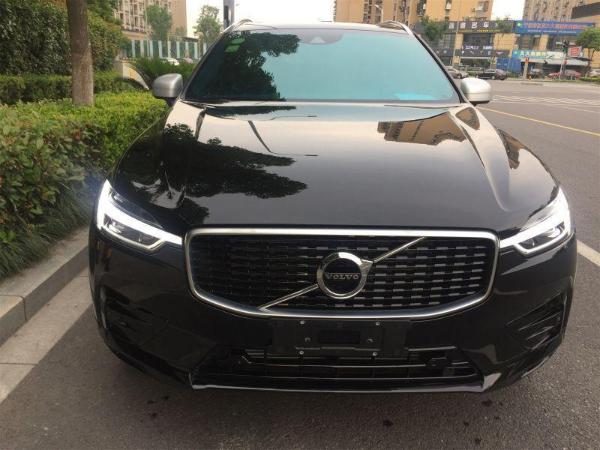 【宁波】2018年4月 沃尔沃 xc60 t5 2.0t 四驱智远运动版 黑色 自动档