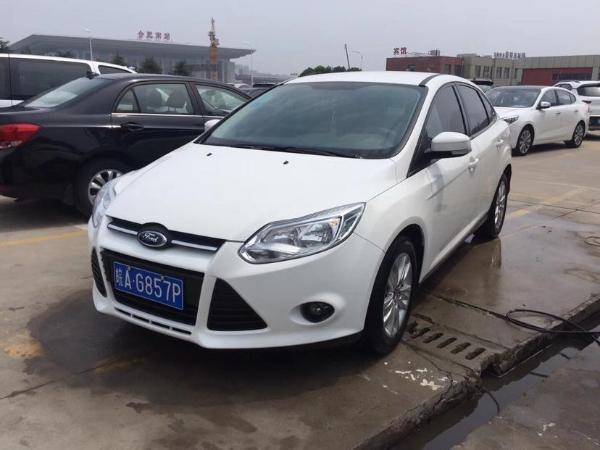【合肥】2014年6月 福特 福克斯 三厢1.6l dct舒适型