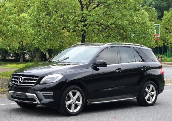 【长沙】2013年3月 奔驰m级 ml350 3.5l 4matic 动感型 手自一体