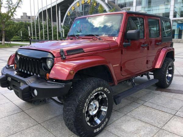 【宁波】2013年9月 jeep 牧马人 2013款 3.6l 四门 红色 自动档