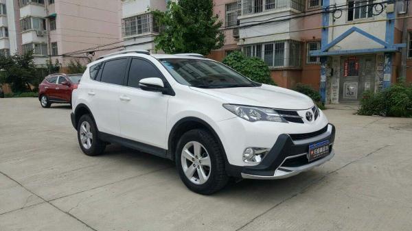 【淮南】2013年10月 丰田rav4 2.0l cvt都市版 手动挡