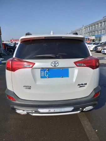 【直辖】2016年2月 丰田rav4 荣放 2.0l cvt两驱风尚版 自动档