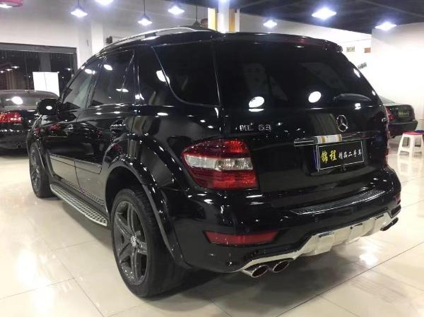 【上海】2009年8月 奔驰 m级 amg ml63 amg 6.2 黑色 自动档