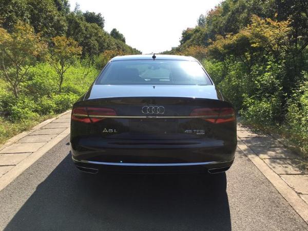 【台州】2015年11月 奥迪 奥迪a8 a8l 45tfsi quattro 专享型 手自