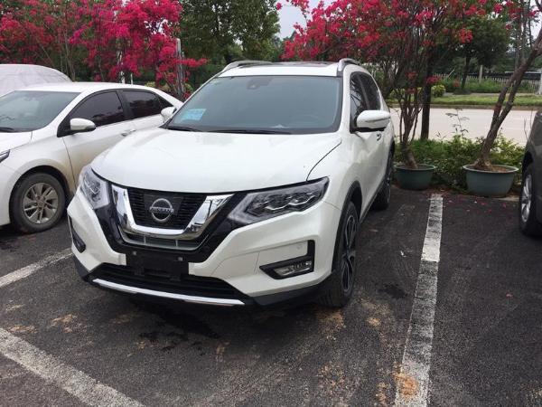 河南二手车 郑州二手车报价 二手suv越野车 二手日产 二手奇骏 详情